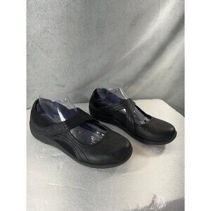 Clarks Womens size 10 black Cloudsteppers Soft Cushion Mary Jane Shoes
